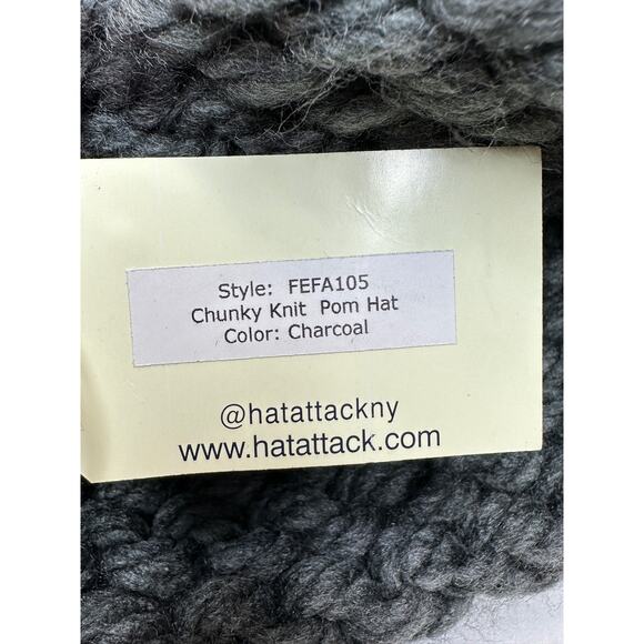 Hat Attack Chucky Ribbed Knit Beanie with Pom Pom Charcoal One Size NWT - Picture 2 of 4